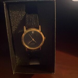 LADIES DIAMOND QUARTZ WATCH, CASE DIAL BAND MADE IN CHINA,NEVER TAKEN OUT OF BOX
